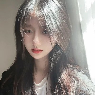 网红情侣“分手后互撕”,女方晒账单索赔引争议